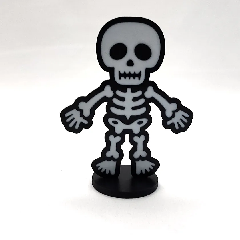 Esqueleto con base - 13 cm